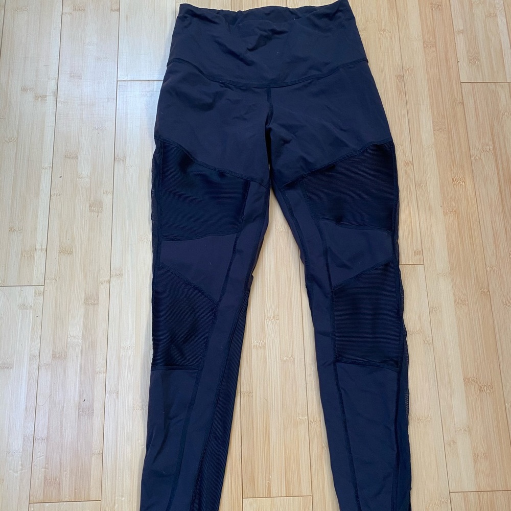Reebok Women’s Leggings, size small